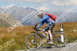 Photo #2670308 | 16-08-2022 12:58 | Passo Dello Stelvio - Peak BICYCLES