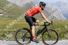 Photo #3460979 | 15-07-2023 11:09 | Passo Dello Stelvio - Peak BICYCLES