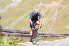 Photo #4046975 | 24-08-2023 11:18 | Passo Dello Stelvio - Peak BICYCLES