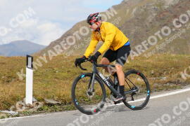 Photo #4296591 | 20-09-2023 14:02 | Passo Dello Stelvio - Peak BICYCLES