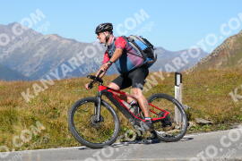 Foto #4156146 | 04-09-2023 14:34 | Passo Dello Stelvio - die Spitze BICYCLES