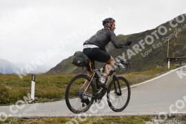 Foto #3722502 | 05-08-2023 12:00 | Passo Dello Stelvio - die Spitze BICYCLES