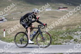 Photo #3125645 | 17-06-2023 12:22 | Passo Dello Stelvio - Peak BICYCLES