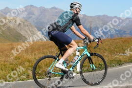 Photo #2728145 | 24-08-2022 11:46 | Passo Dello Stelvio - Peak BICYCLES