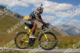 Foto #3967547 | 19-08-2023 15:06 | Passo Dello Stelvio - die Spitze BICYCLES