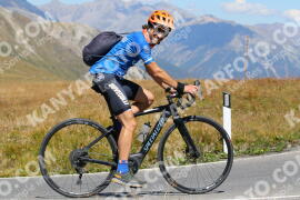 Photo #2737105 | 25-08-2022 12:41 | Passo Dello Stelvio - Peak BICYCLES