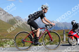 Foto #3808802 | 11-08-2023 11:28 | Passo Dello Stelvio - die Spitze BICYCLES