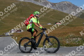 Photo #2666061 | 16-08-2022 11:12 | Passo Dello Stelvio - Peak BICYCLES
