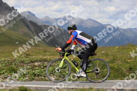 Foto #3612617 | 28-07-2023 14:33 | Passo Dello Stelvio - die Spitze BICYCLES