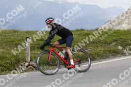 Foto #3382389 | 08-07-2023 15:03 | Passo Dello Stelvio - die Spitze BICYCLES