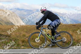Photo #4299564 | 24-09-2023 12:57 | Passo Dello Stelvio - Peak BICYCLES