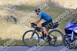 Foto #4000679 | 21-08-2023 10:17 | Passo Dello Stelvio - die Spitze BICYCLES