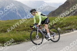 Foto #3198197 | 23-06-2023 11:13 | Passo Dello Stelvio - die Spitze BICYCLES
