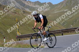 Photo #3957096 | 19-08-2023 10:44 | Passo Dello Stelvio - Peak BICYCLES