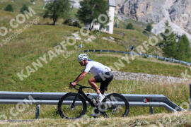 Photo #2499393 | 04-08-2022 11:01 | Gardena Pass BICYCLES