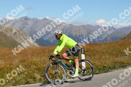 Foto #2698435 | 21-08-2022 12:11 | Passo Dello Stelvio - die Spitze BICYCLES