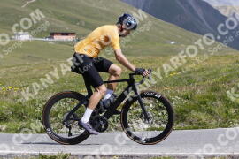 Foto #3413932 | 10-07-2023 10:49 | Passo Dello Stelvio - die Spitze BICYCLES
