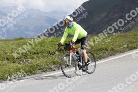 Foto #3361805 | 06-07-2023 10:40 | Passo Dello Stelvio - die Spitze BICYCLES