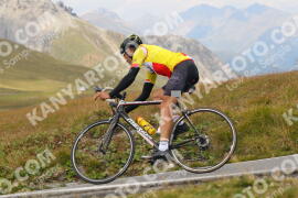 Photo #4095834 | 26-08-2023 14:42 | Passo Dello Stelvio - Peak BICYCLES