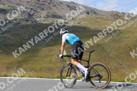 Photo #3894572 | 15-08-2023 11:11 | Passo Dello Stelvio - Peak BICYCLES