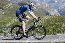 Photo #3237494 | 26-06-2023 11:02 | Passo Dello Stelvio - Peak BICYCLES