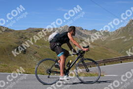 Photo #3959922 | 19-08-2023 11:36 | Passo Dello Stelvio - Peak BICYCLES