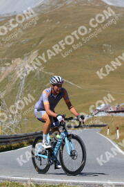 Photo #2738141 | 25-08-2022 12:54 | Passo Dello Stelvio - Peak BICYCLES
