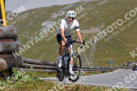 Foto #3851500 | 13-08-2023 10:08 | Passo Dello Stelvio - die Spitze BICYCLES