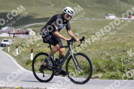 Foto #3346357 | 04-07-2023 10:41 | Passo Dello Stelvio - die Spitze BICYCLES