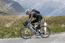 Photo #3129306 | 17-06-2023 13:12 | Passo Dello Stelvio - Peak BICYCLES