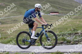 Photo #3198248 | 23-06-2023 11:16 | Passo Dello Stelvio - Peak BICYCLES