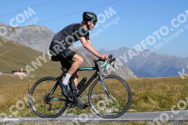 Photo #4228331 | 10-09-2023 11:27 | Passo Dello Stelvio - Peak BICYCLES