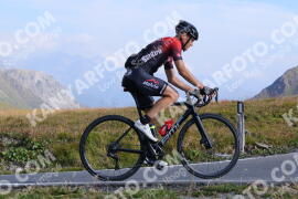 Photo #4060974 | 25-08-2023 09:35 | Passo Dello Stelvio - Peak BICYCLES
