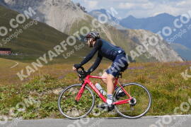 Photo #3833352 | 12-08-2023 14:13 | Passo Dello Stelvio - Peak BICYCLES