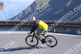 Foto #3893871 | 15-08-2023 09:44 | Passo Dello Stelvio - die Spitze BICYCLES