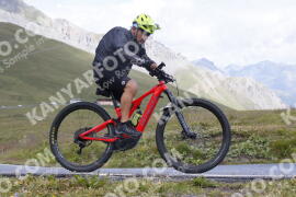 Photo #3647971 | 30-07-2023 10:20 | Passo Dello Stelvio - Peak BICYCLES