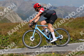 Photo #3964078 | 19-08-2023 12:56 | Passo Dello Stelvio - Peak BICYCLES