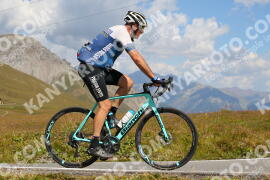 Photo #3912635 | 16-08-2023 12:12 | Passo Dello Stelvio - Peak BICYCLES