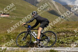 Photo #3622456 | 29-07-2023 12:21 | Passo Dello Stelvio - Peak BICYCLES