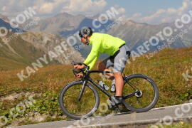 Photo #3985291 | 20-08-2023 14:17 | Passo Dello Stelvio - Peak BICYCLES
