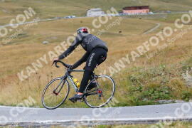 Photo #2765572 | 28-08-2022 12:25 | Passo Dello Stelvio - Peak BICYCLES