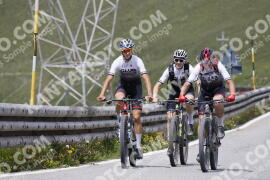Foto #3417543 | 10-07-2023 12:54 | Passo Dello Stelvio - die Spitze BICYCLES