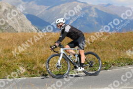 Photo #2753272 | 26-08-2022 12:26 | Passo Dello Stelvio - Peak BICYCLES
