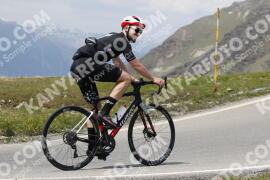 Photo #3158068 | 18-06-2023 15:00 | Passo Dello Stelvio - Peak BICYCLES