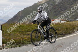 Photo #3698031 | 02-08-2023 12:49 | Passo Dello Stelvio - Peak BICYCLES