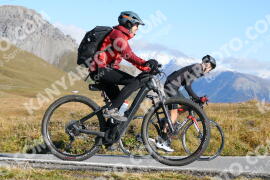 Foto #4299281 | 24-09-2023 09:59 | Passo Dello Stelvio - die Spitze BICYCLES