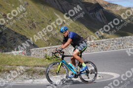 Photo #2711720 | 22-08-2022 14:41 | Passo Dello Stelvio - Prato side BICYCLES