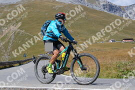 Photo #2672440 | 16-08-2022 14:25 | Passo Dello Stelvio - Peak BICYCLES