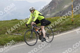 Photo #3253336 | 27-06-2023 12:19 | Passo Dello Stelvio - Peak BICYCLES