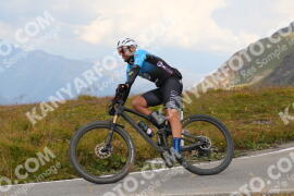 Foto #3895744 | 15-08-2023 13:27 | Passo Dello Stelvio - die Spitze BICYCLES